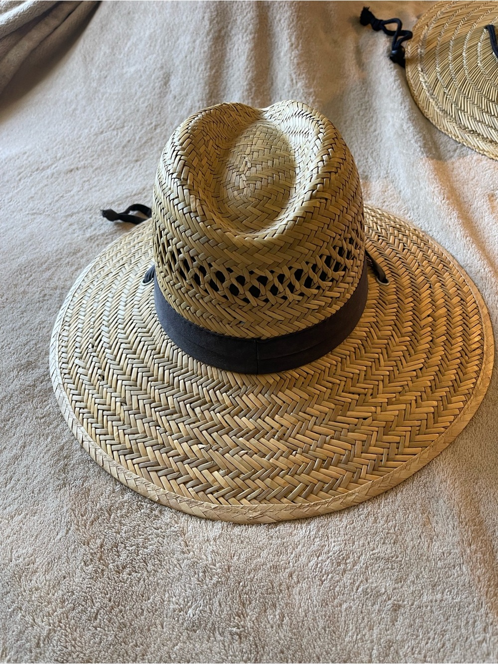 Columbia Men's Straw Hat with Band